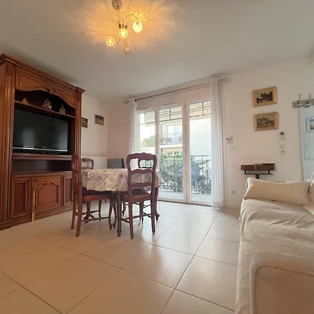Apartament 2 Chambres, Balcon, Parking A - Fr-1-474-273 *