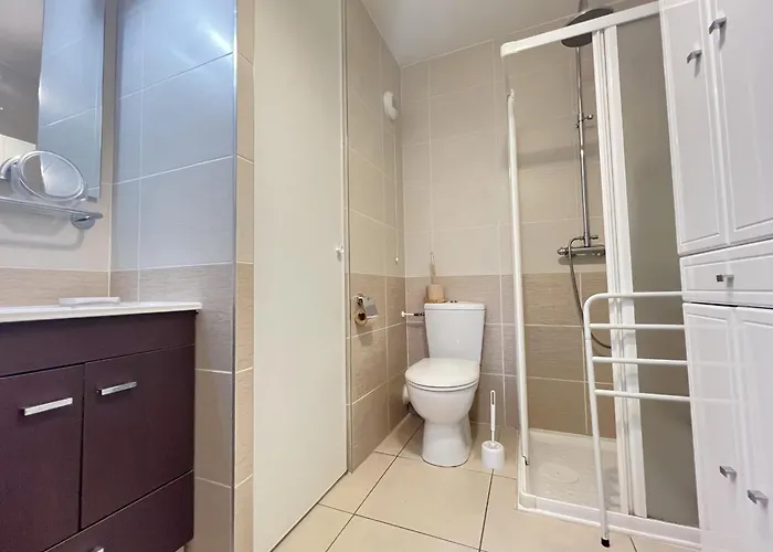 2 Chambres, Balcon, Parking A - Fr-1-474-273 Arcachon
